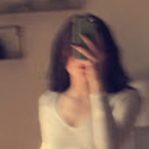 Meet your Posher, Hailey